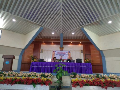 Kuliah Tamu "Mempersiapkan Mahasiswa Pendidikan Biologi sebagai Calon Guru Profesional di Masa Depan" oleh Prof. Dr. Arsad Bahri, S.Pd., M.Pd